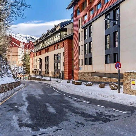Atico Con Vistas Monte Gorbea Apartment *